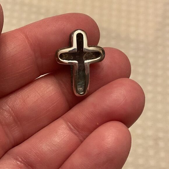 STERLING SILVER MATHER OF PEARL INLAID CROSS​​ - Picture 6 of 8